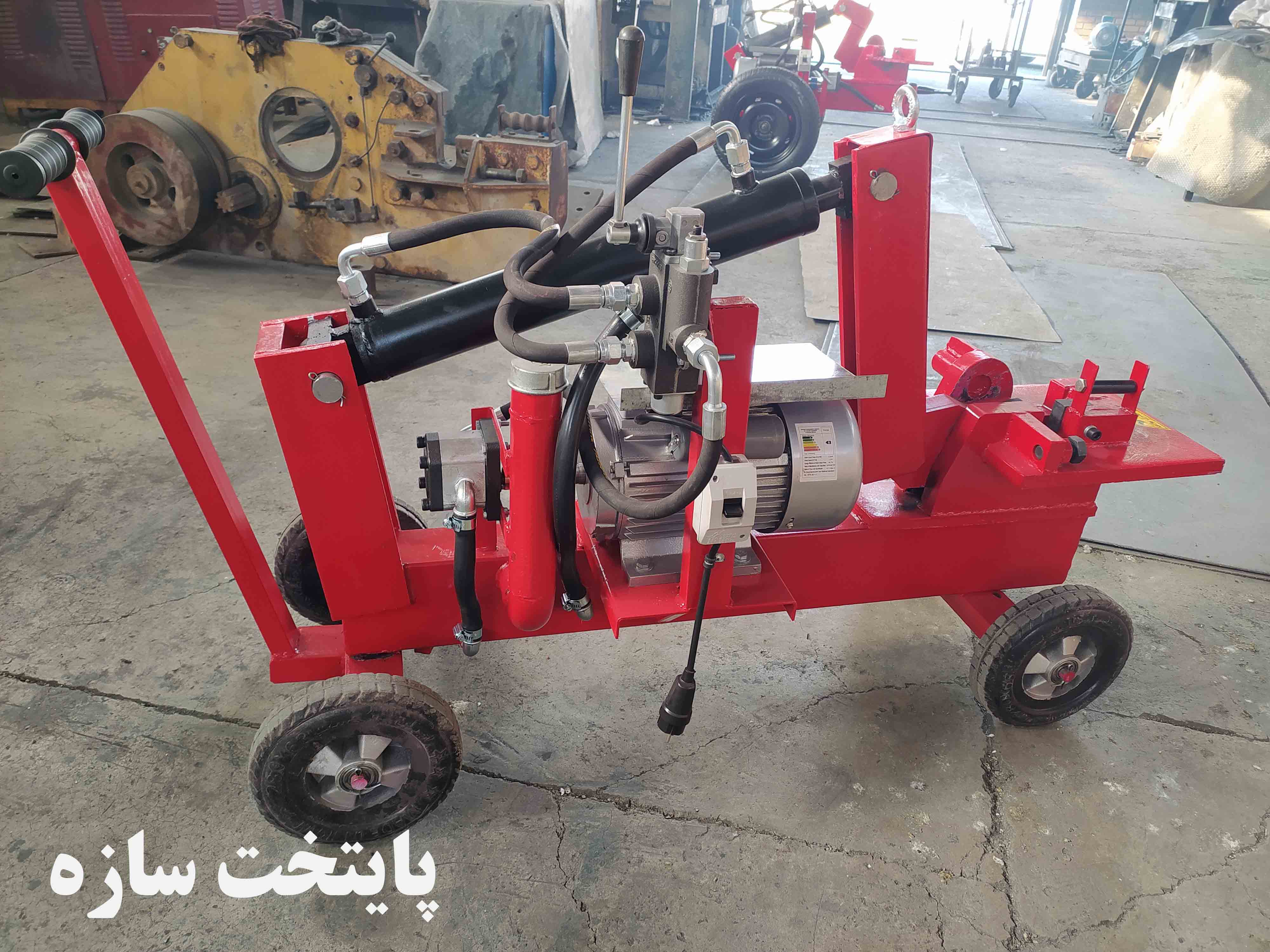 قیچی خم و برش میلگرد 28 پایتخت سازه