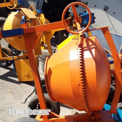 بتونیر 300 لیتری کاماطا | تکفاز 3 اسب - دنده کمر portable-concrete-mixer
